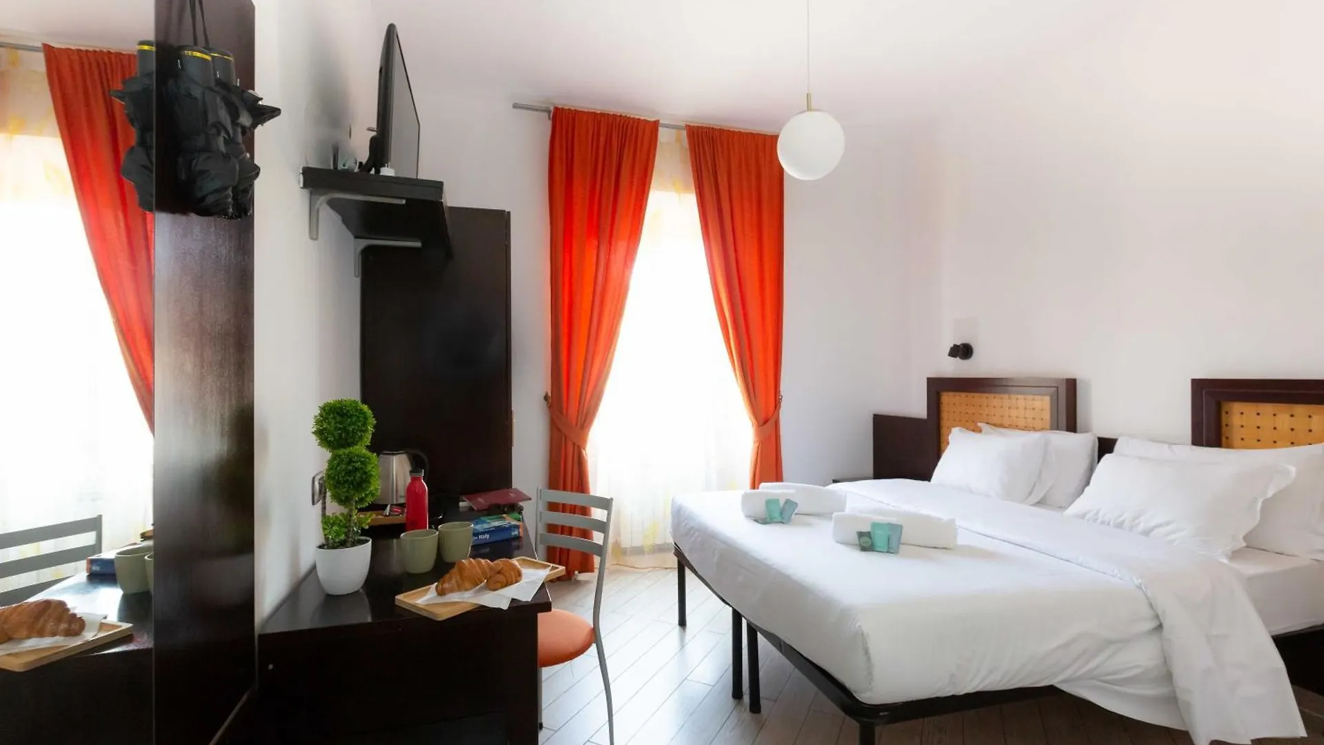 Termini -Statuto Zen Guesthouse- Zen01 Rome Italy