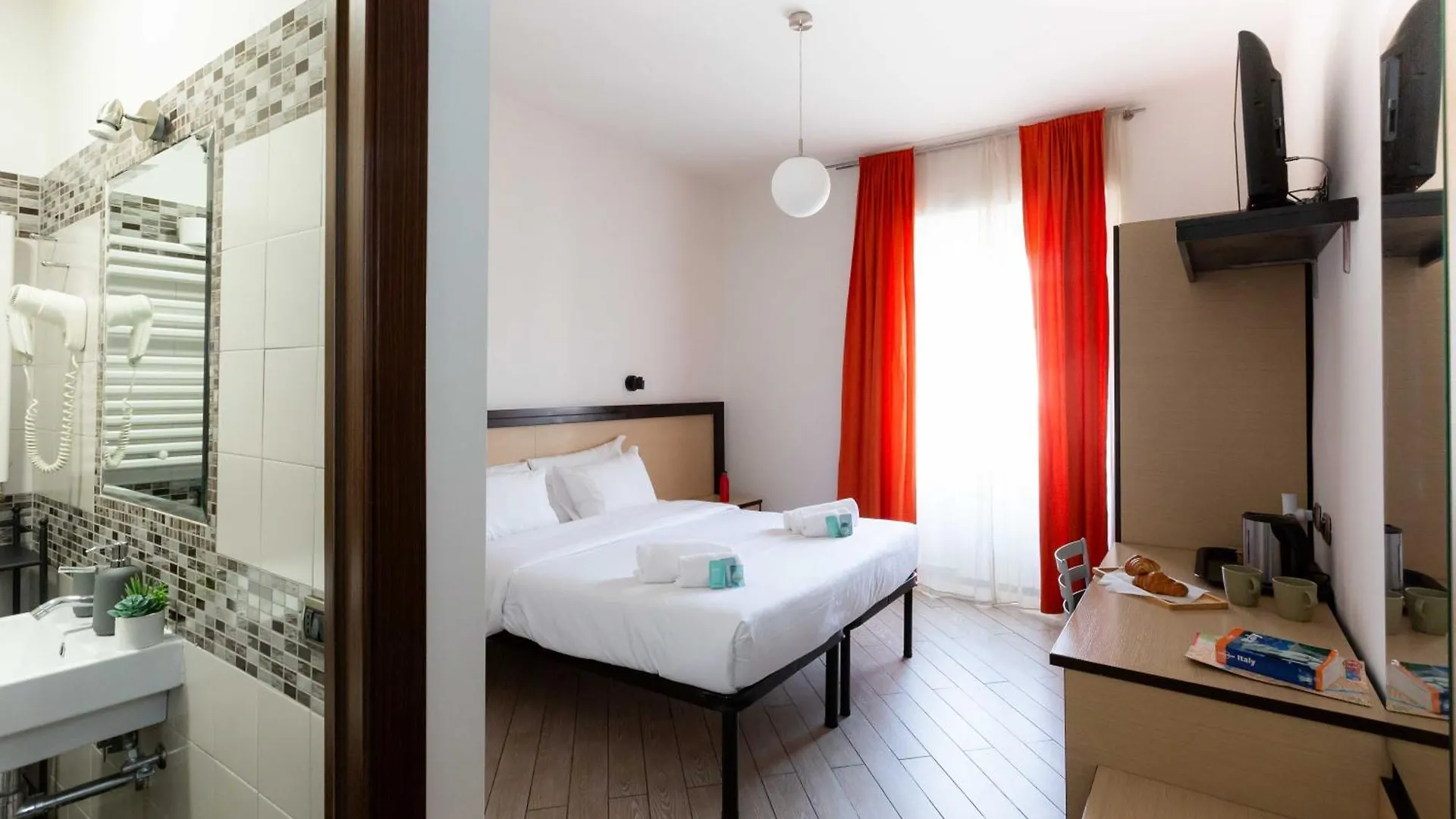 Termini -Statuto Zen Guesthouse- Zen01 Rome Italy