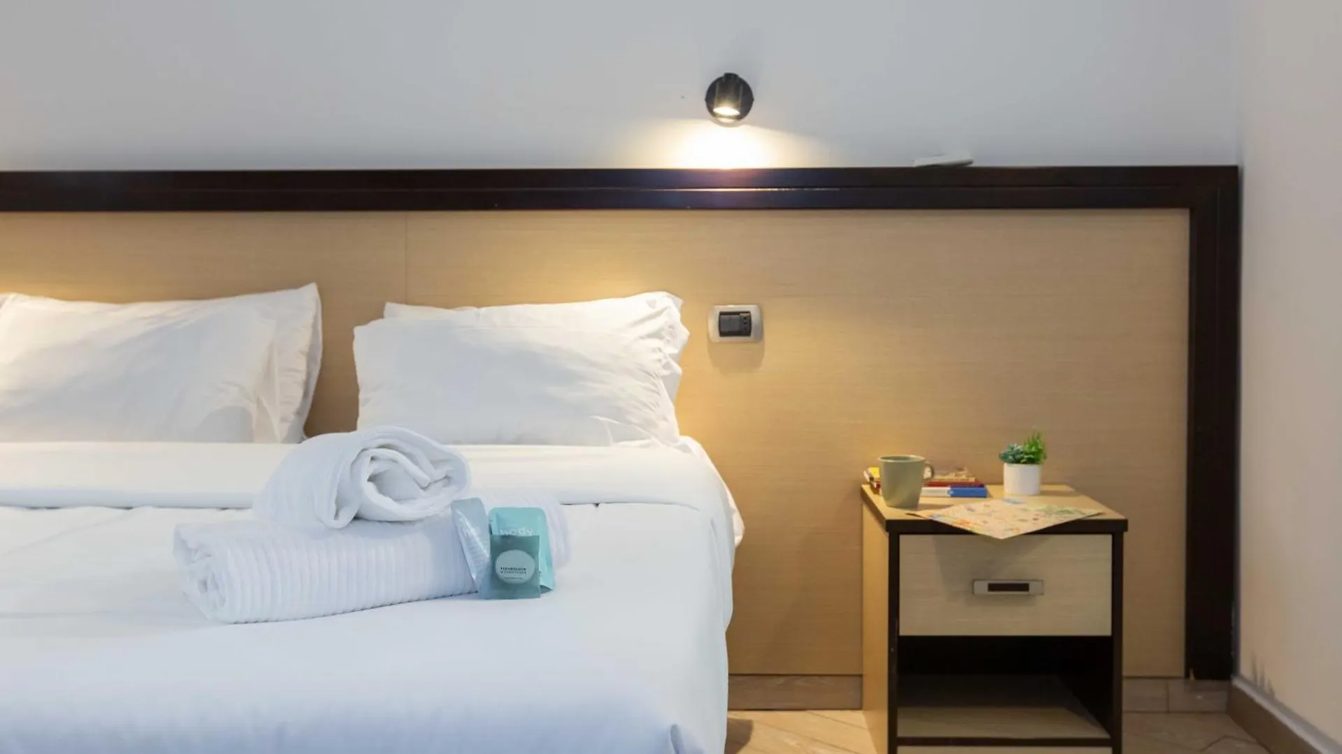Termini -Statuto Zen Guesthouse- Zen01 Roma 0*,  Italia